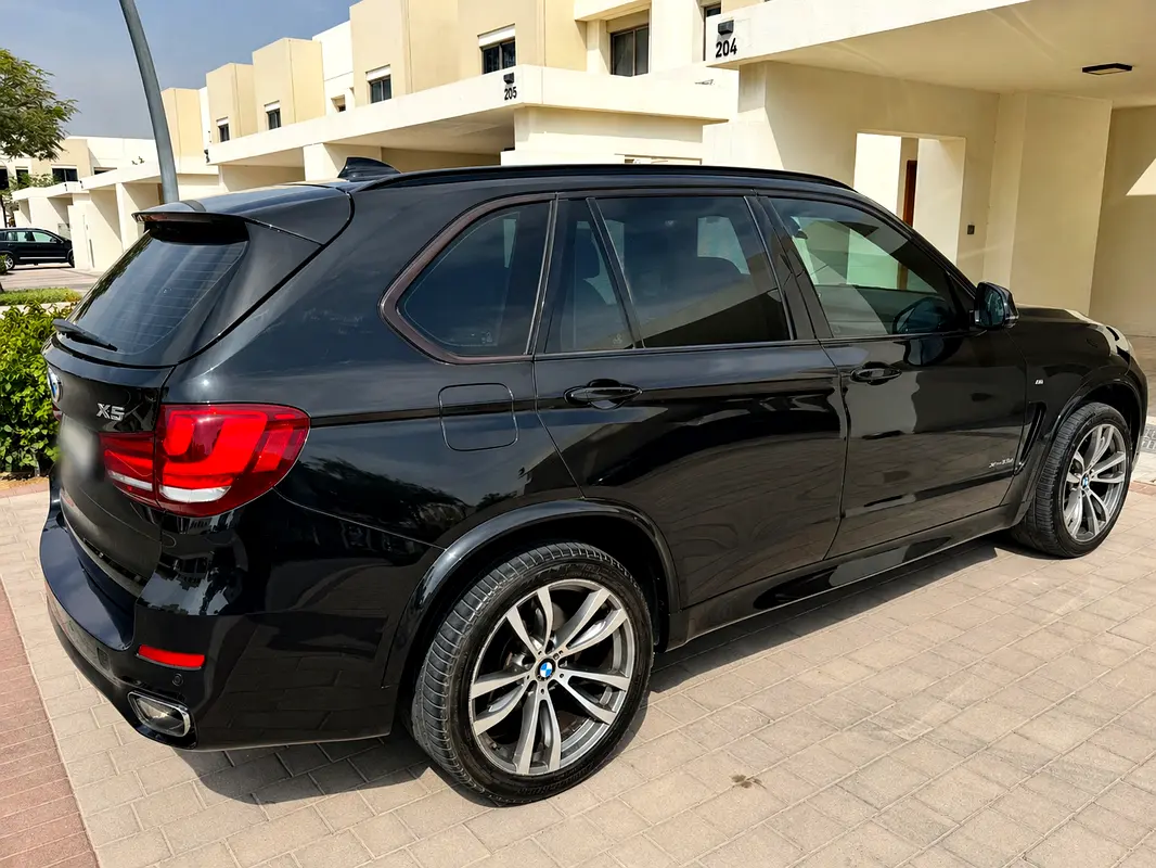 BMW X5 2016 — photo 1 of 11