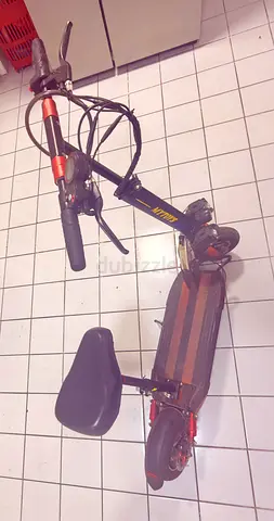 Used MT358 High Speed Electric Scooter with Seat — 65km/h, Foldable, Long Range