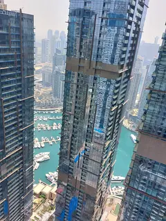 Very cozy room attached balcony / Marina view