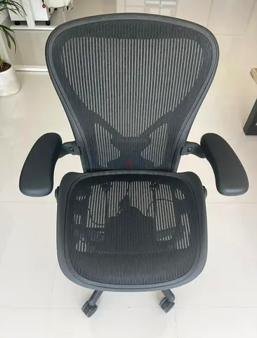 Herman Miller Standard Size Aeron Classic Office Chair fully loaded