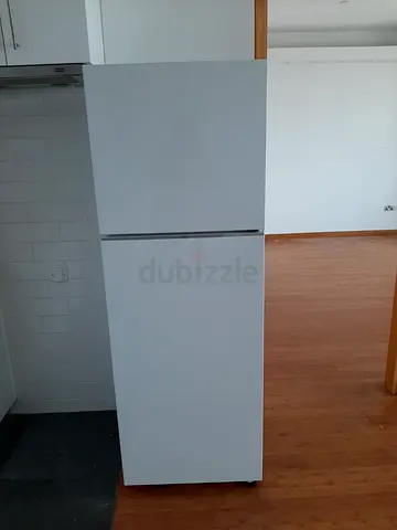 Samsung Refrigerator like new good working delivery free with warranty no scratches scratch no damag