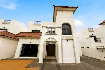 Ready to Move | 4BR Stand Alone Villa | Book Now