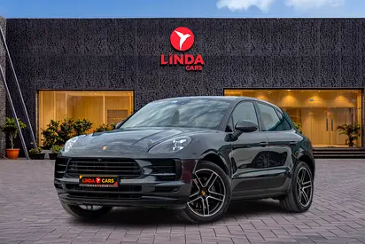 Porsche Macan Standard 2019 GCC Specs under Warranty