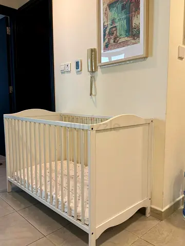 White Wooden Baby Crib - Good Condition