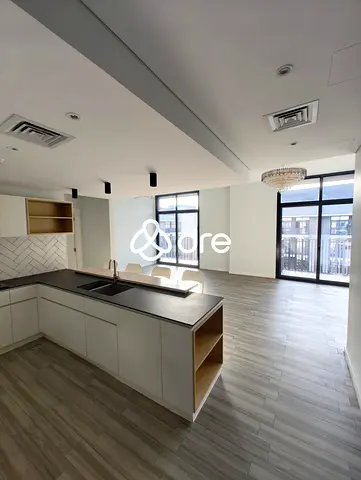 Top Floor | Ready To Move | Pool View