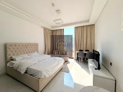 مفروش بالكامل | تصميم واسع | بحالة ممتازة | إضاءة طبيعية رائعة