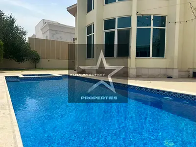 Elegant and magnificent I Massive garden and POOL I Best price