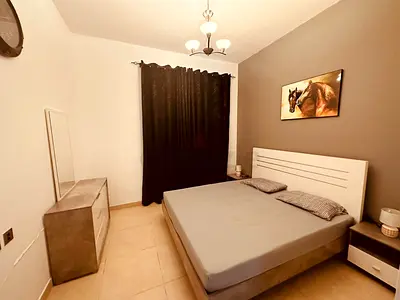 LUXURY MASTER ROOM NEAR SHARAF DG METRO IN NEW BUILDING NEW FLAT