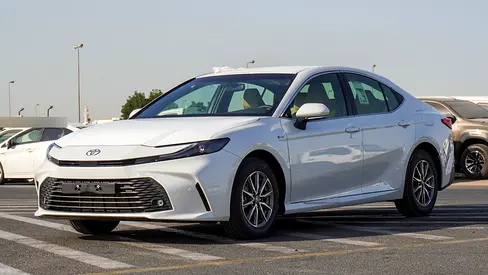 TOYOTA CAMRY LE 2.5L HYBIRD  MODEL 2026