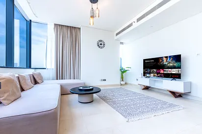 Luxury 2-Bedroom Apartment in Difc | Skyline Views