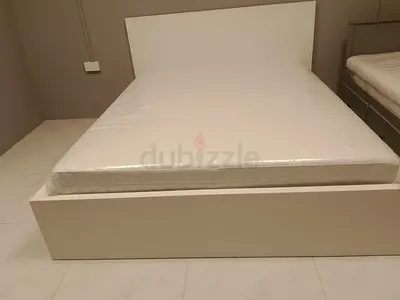 IKEA Malam queen size 160×200cm bed with 2 big storage drawers underneath and with IKEA mattress