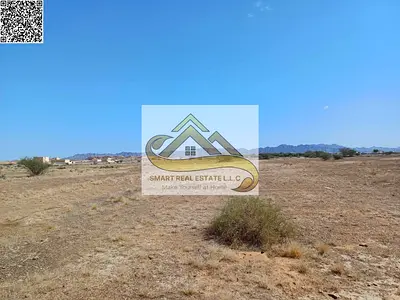 ارضين سكنى خلف بعض بالمنامة حوض 4