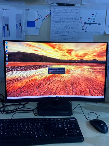 Asus 27 inch 180Hz Gaming Monitor Curved