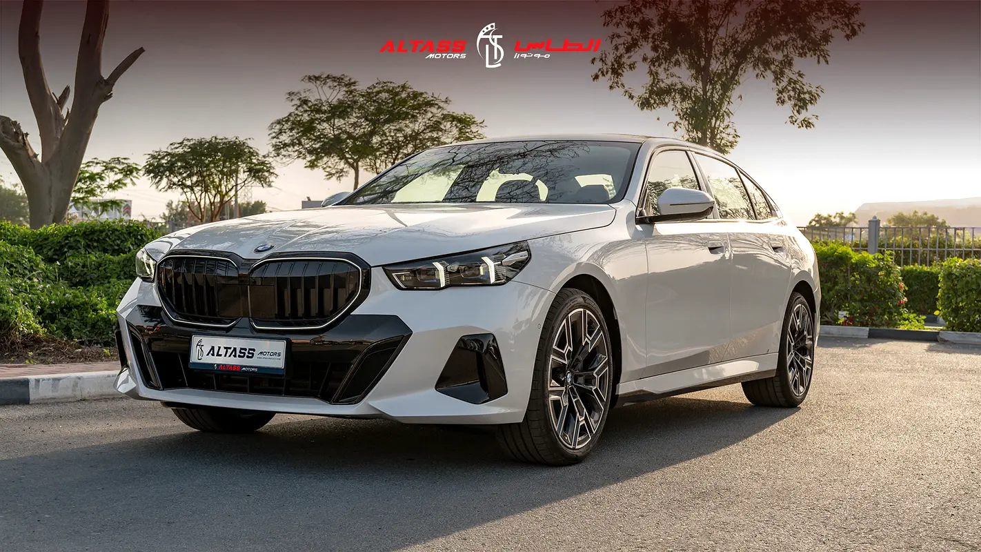 BMW 5-Series 2026 — photo 1 of 19