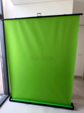 Walser Upgrade Green Screen, 58x74in Collapsible Chroma Key Panel for Background Removal, Portable