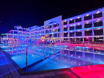 1Br+private pool | Brand New | Ready for Handover