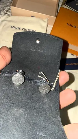Louis Vuitton silver cufflinks / with leather pouch- Small Leather Accessory
