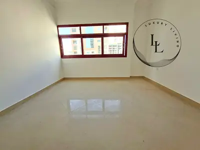 DECENT 2 BHK JUST 45k WARDROBES READY TO MOVE NEAR DUBAI