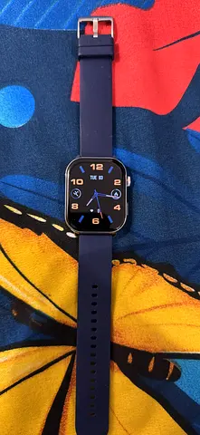 Ouse Victor 2 smart watch.2times Used square-screen smartwatch with silicone strap — good condition