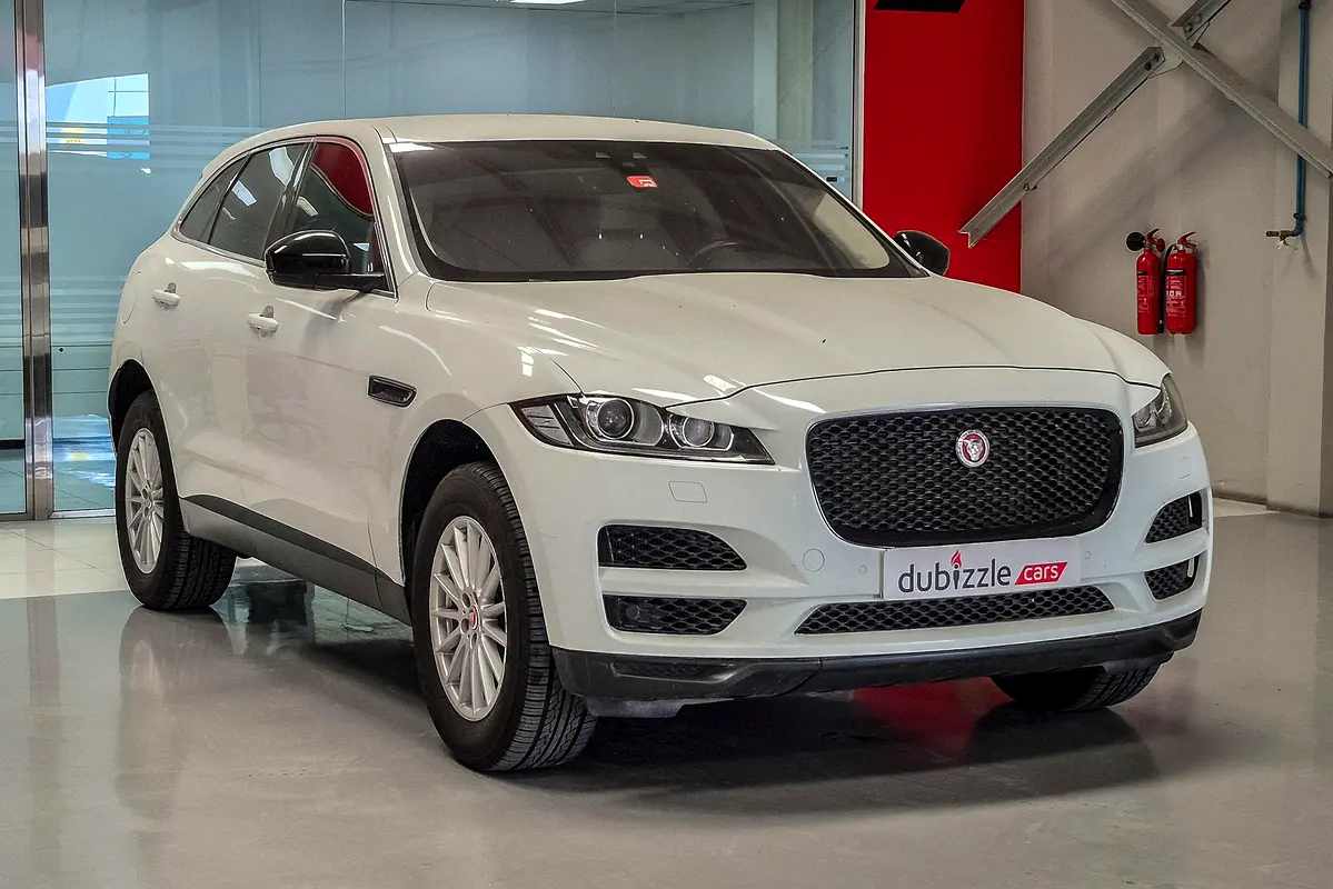 Jaguar F-Pace 2019 — photo 1 of 14