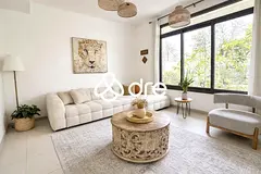 Unfurnished | Vacant soon | On Pool N Park