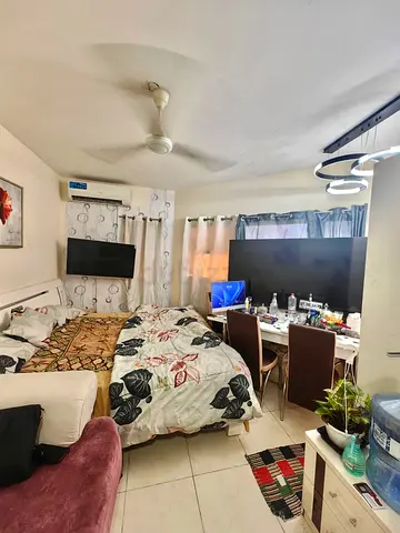 Large VIP Private room Near Burjman metro station