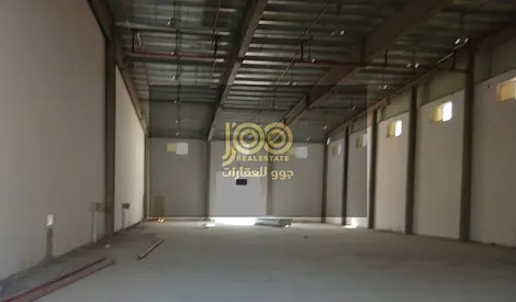 بموقع حيوي على شارع رئيسي يخدم مختلف الأنشطة التجارية والصناعية\ الكهرباء35