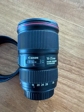 Canon 16-35mm f/4 L IS EF Lens