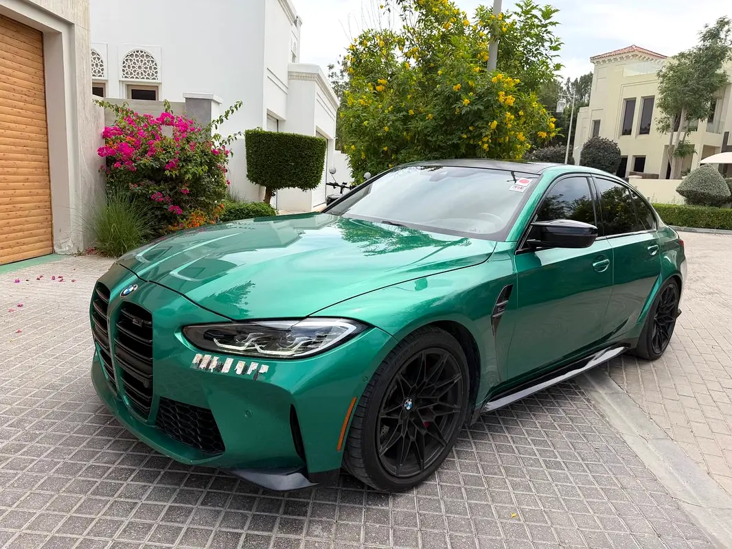 BMW M3 2022 — photo 1 of 15