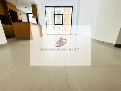 شقة فاخرة جديدة كلياً مكونة من غرفتي نوم وصالة متاحة الآن