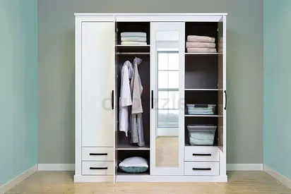 PAN - 4 DOOR WARDROBE / CUPBOARD