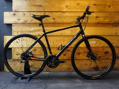 Fuji Absolute 1.9 Hybrid Bike