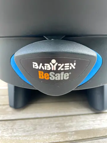 BABYZEN BeSafe Infant Car Seat – Excellent Condition