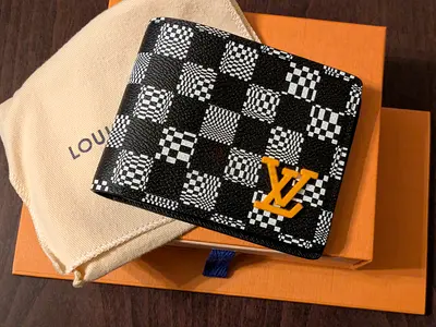 Louis Vuitton Multiple Wallet