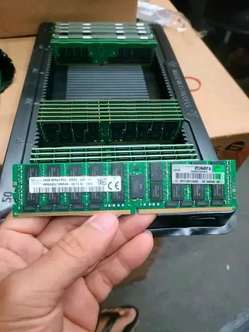 Used 4GB 8GB 12GB 64GB DDR4 SSD Server RAM Kit - HPE Compatible ECC Registered