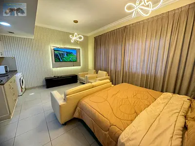 ستديو رائع من حيث المساحة و الفرش الانيق تشطيب راقي و فرش مرتب مجهز للسكن الفوري بالنعيمية 1 عجمان قريب من ماكت فيفيا و اسطنبول و مدرسة الحكمة