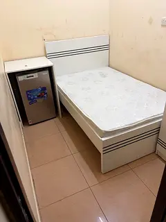 Fully furnished couple partition available in Jafiliya (Behind Al Hana Centre)