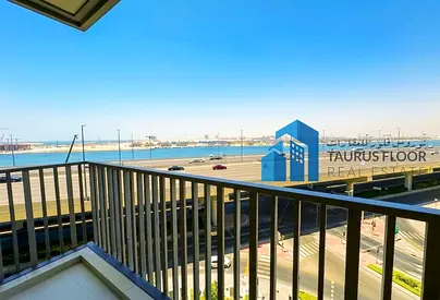 Stunning 2BR Waterfront family Community