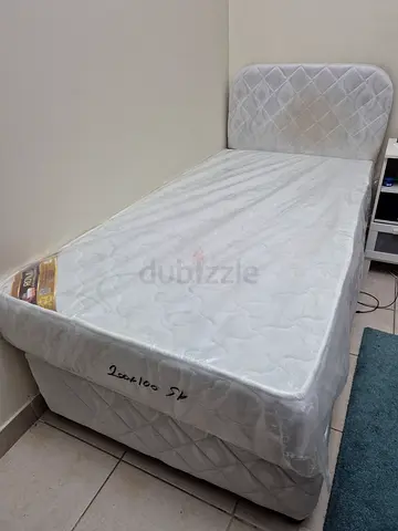 Single mattress (used) - good condition, 90x200 cm approx