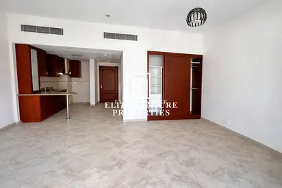SPACIOUS | STUDIO | PRIME LOCATION
