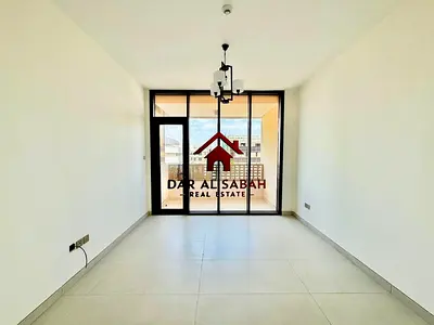 6 cheque payment/deposit cash/1 month free/with balcony/brand new building/ready to move!