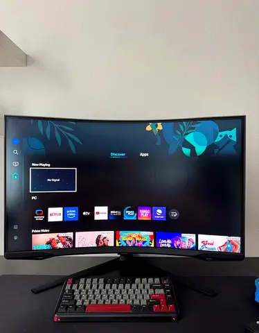 Samsung Odyssey G6 32” 240Hz Monitor | Almost New | 799 AED