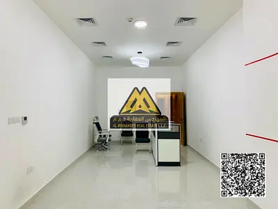 يقع الاستوديو في منطقة الحميدية 1 بجوار الجامعة ومحكمة عجمان في موقع حيوي وقريب من جميع الخدمات الأساسية مثل الأسواق والمواصلات مما يوفر سهولة في الحي