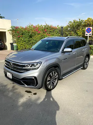 Volkswagen Teramont R-Line 2022 - GCC Specs - Excellent Condition