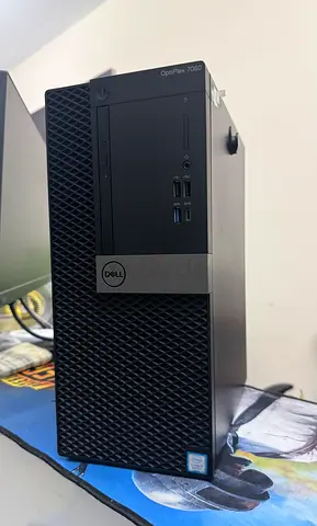 Dell OptiPlex 7060 i7 8th Gen | 16GB RAM | 240GB SSD + 750GB HDD | 4GB AMD Graphics | Powerfull PC