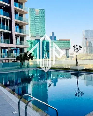 2BR Semi Furnished Canal and Sea View