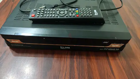 Used iClasse DVB Satellite/Cable TV Set-Top Box with Remote