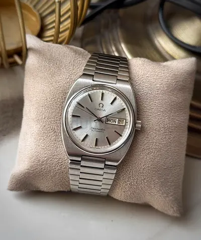 Vintage Omega Seamaster Automatic Stainless Steel Mens Watch - Day/Date