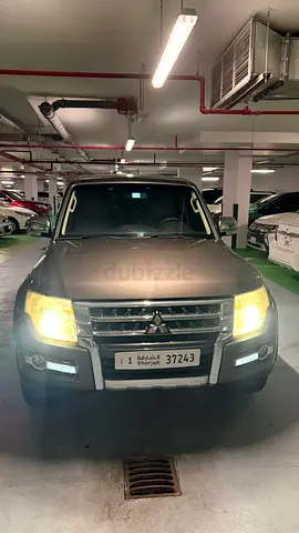 Mitsubishi Pajero 2015 great condition least KMS