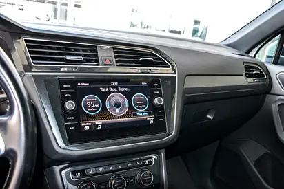 2019 Volkswagen TIGUAN — миниатюра 18